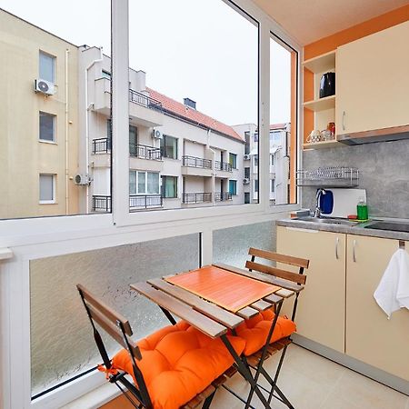 Студио Патрисия Pomorie Exterior photo